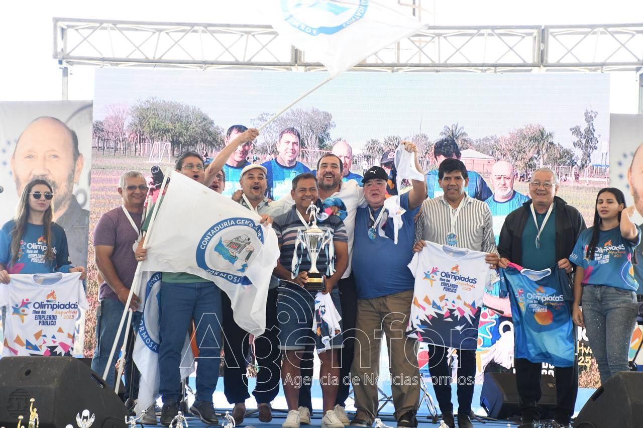 Como cierre del Mes del Empleado Público, se realizó el gran almuerzo de camaradería y premiación  