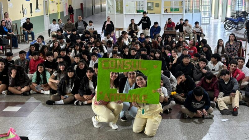 El centro de salud San Agustín promueve en los estudiantes secundarios el cuidado de la salud sexual