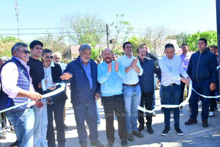 Insfrán en San Martín Dos: “Ezequiel Palacios es un ejemplo, nació aquí, hoy recorre el mundo, pero no perdió nunca la humildad”