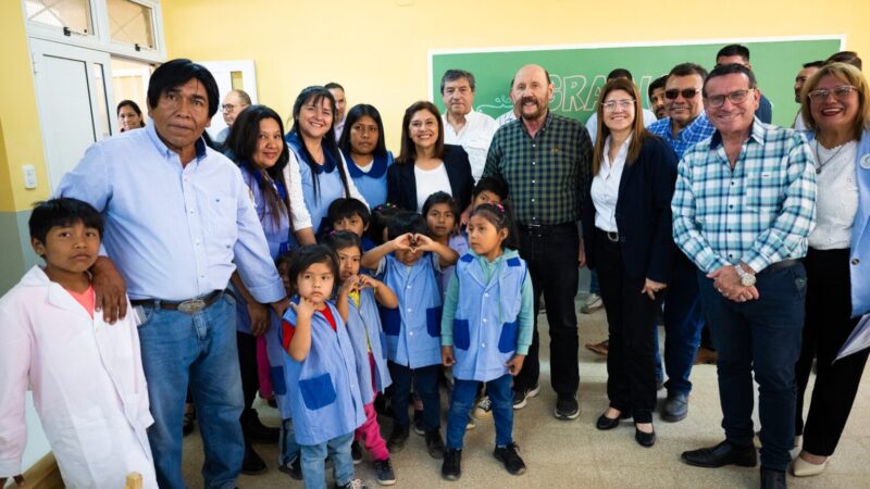 “Un Gobierno comprometido con su pueblo”: Insfrán inauguró la obra educativa 1546 de su gestión