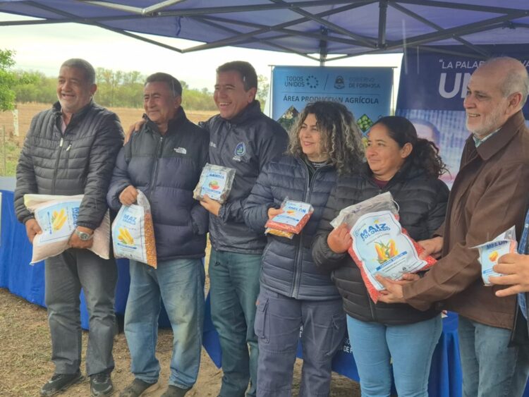 Se realizó el lanzamiento de maíz y cucurbitáceas de siembra de primera en Güemes