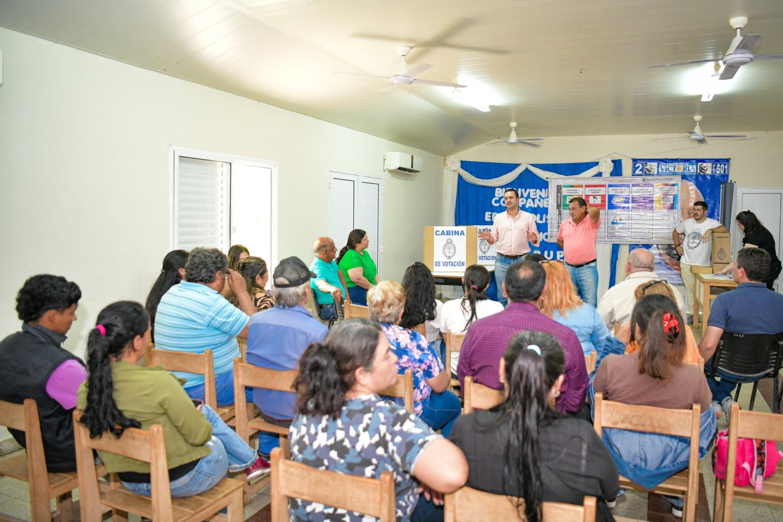El vicegobernador Solís llegó a Misión Laishí, donde hubo encuentro con dirigentes y charla sobre la BUP