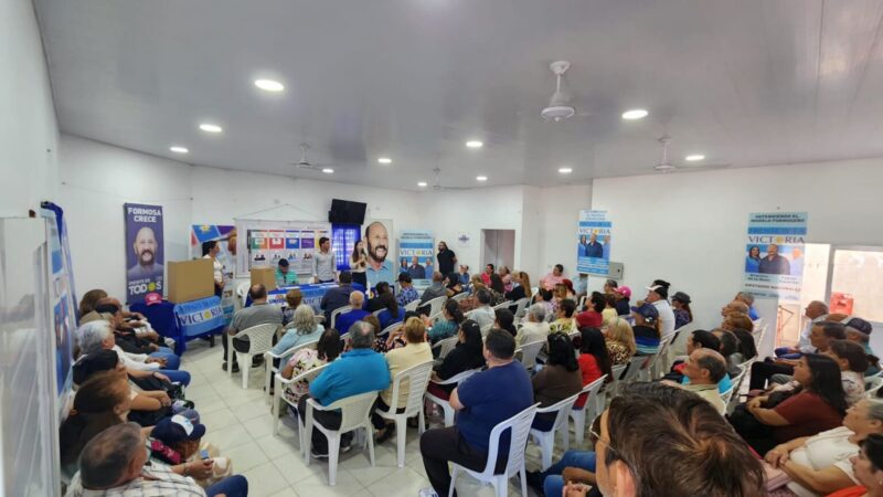 Elecciones nacionales: Jubilados del barrio Itatí recibieron una charla sobre la BUP