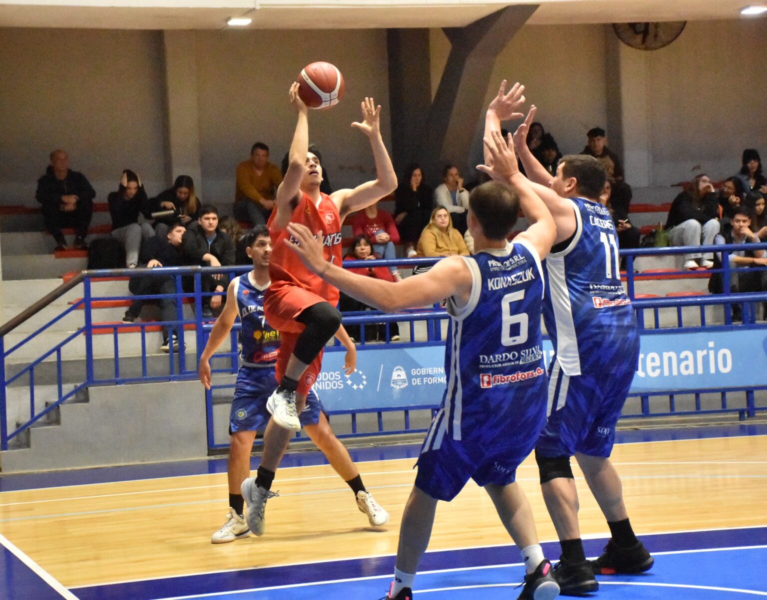 Estudiantes lo revirtió y le ganó a Sol de América