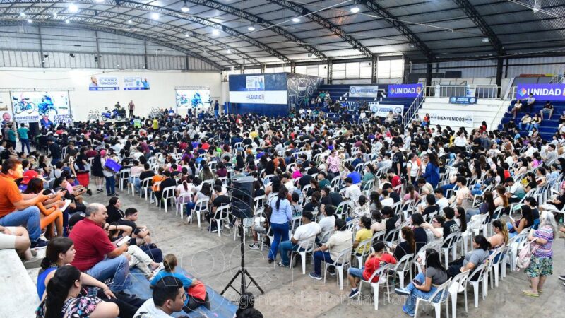 El Club San Martín estuvo colmado para el curso de “Mi Primera Licencia”