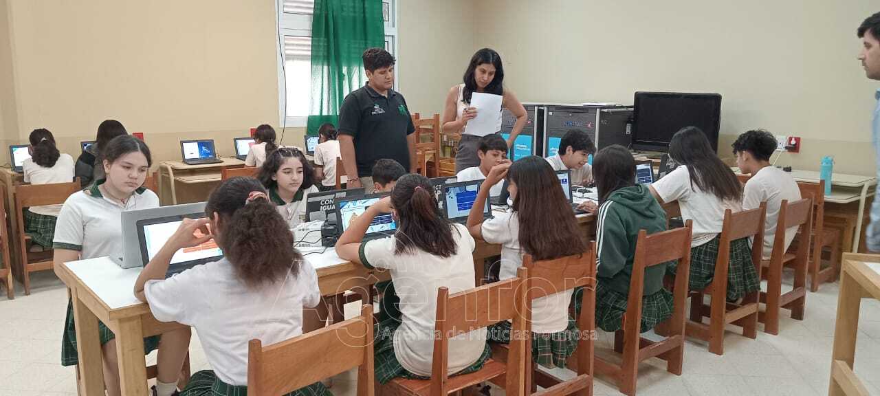 Continúan las evaluaciones del PEAF correspondientes al segundo operativo muestral en el Nivel Secundario  