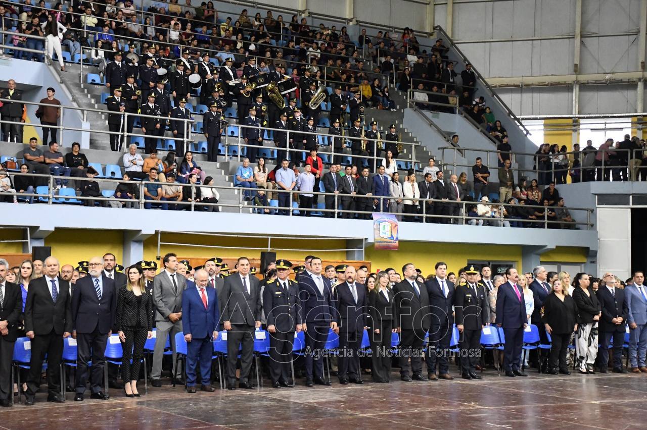 El Gobernador presidió el acto por el 65° aniversario de la Policía de Formosa