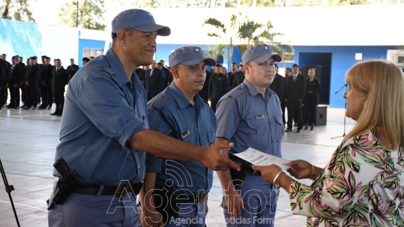 La Policía reconoció al personal que se destacó por su labor en este 2025