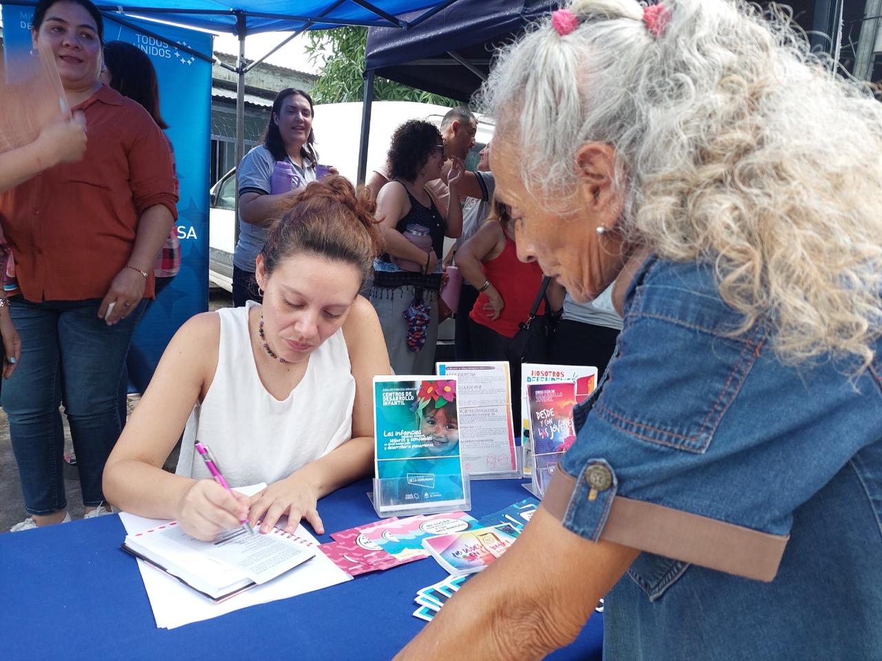 El trabajo social, en el corazón de la defensa de los derechos humanos