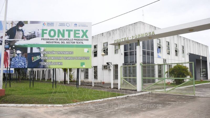 Fontex entregó 95 mil guardapolvos destinados a estudiantes y docentes para el ciclo lectivo 2026
