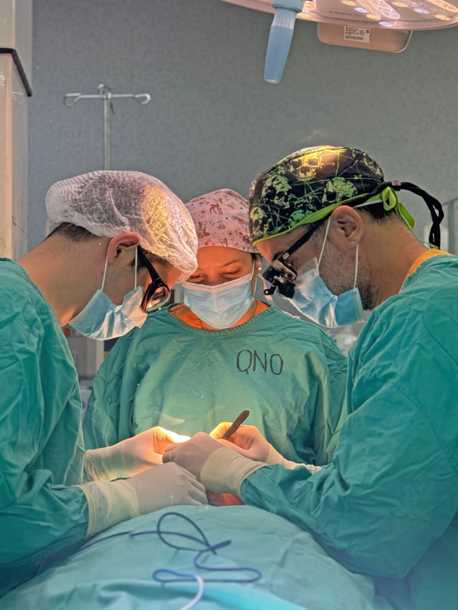 El HAC concretó con éxito dos cirugías de tumores faciales avanzados con reconstrucción inmediata