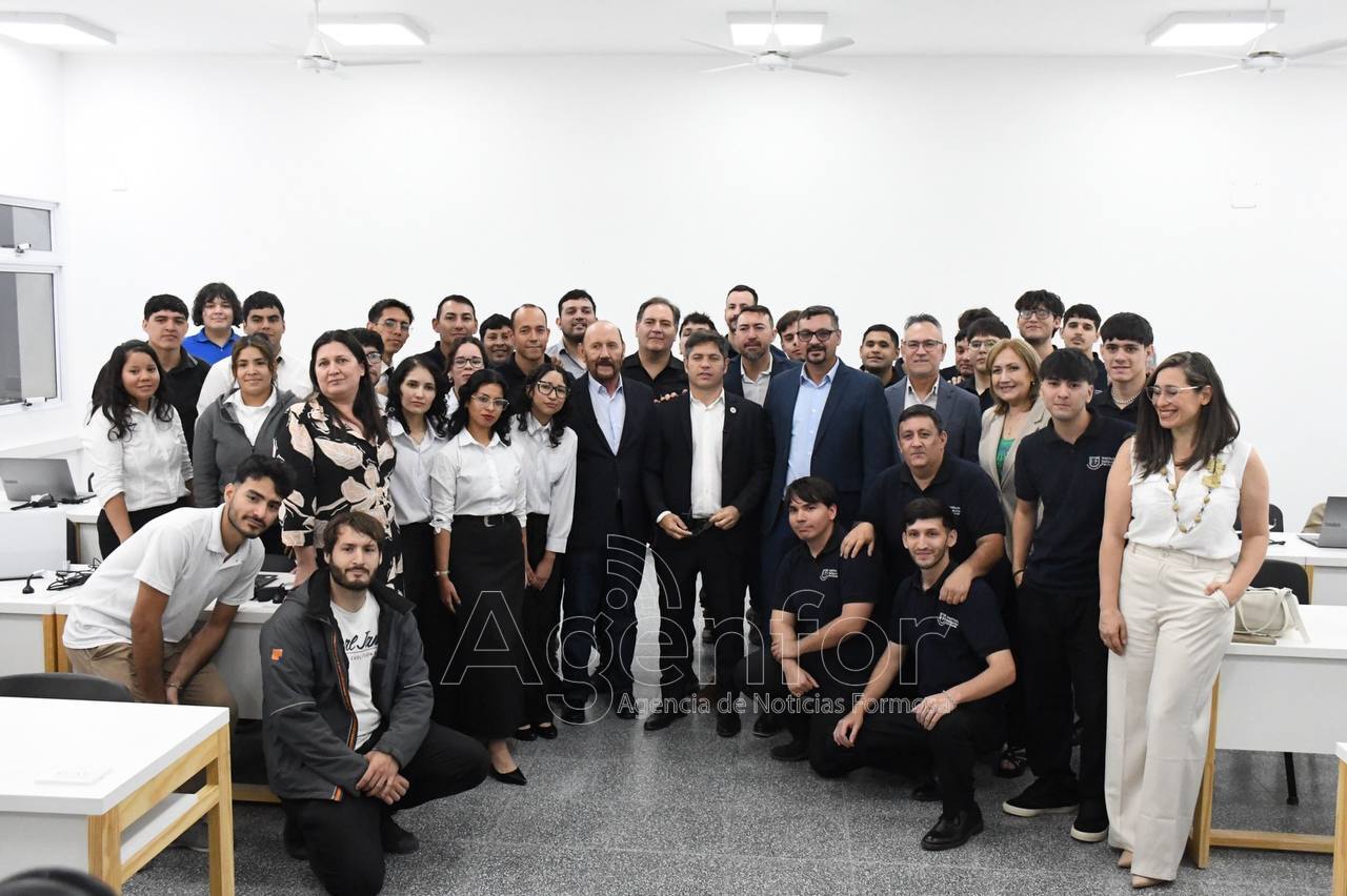 El gobernador Kicillof visitó el CEMENURK, el Politécnico y la Planta de Biosiderurgia