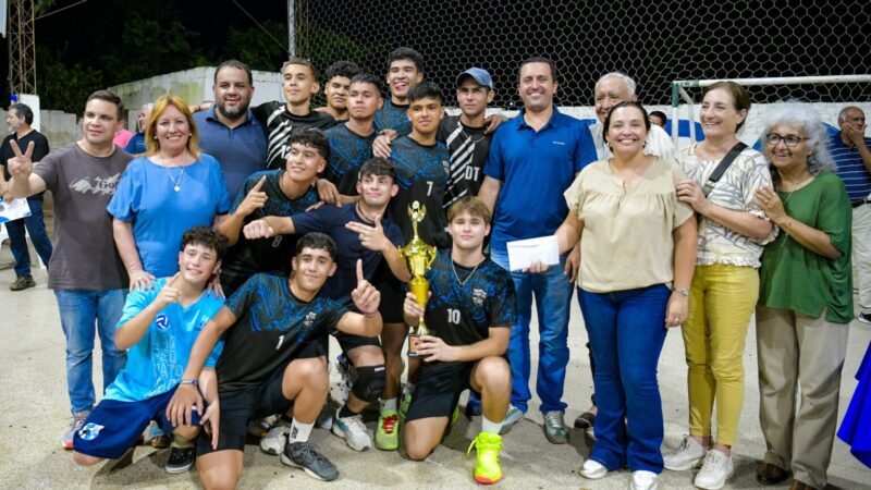 Solís: “El deporte nos une como comunidad”
