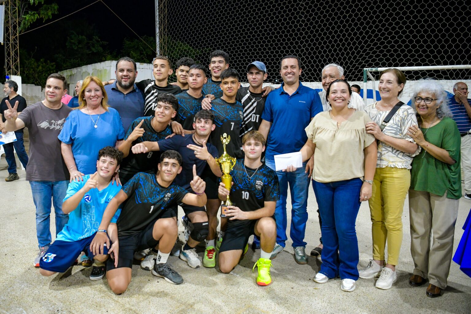 Solís: “El deporte nos une como comunidad”