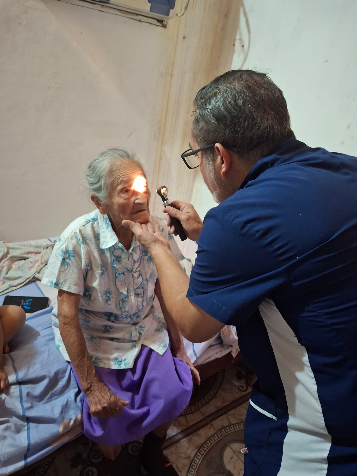 El centro de salud “Juan Pablo II” de Clorinda sigue con las visitas a los pacientes que requieren de atención domiciliaria