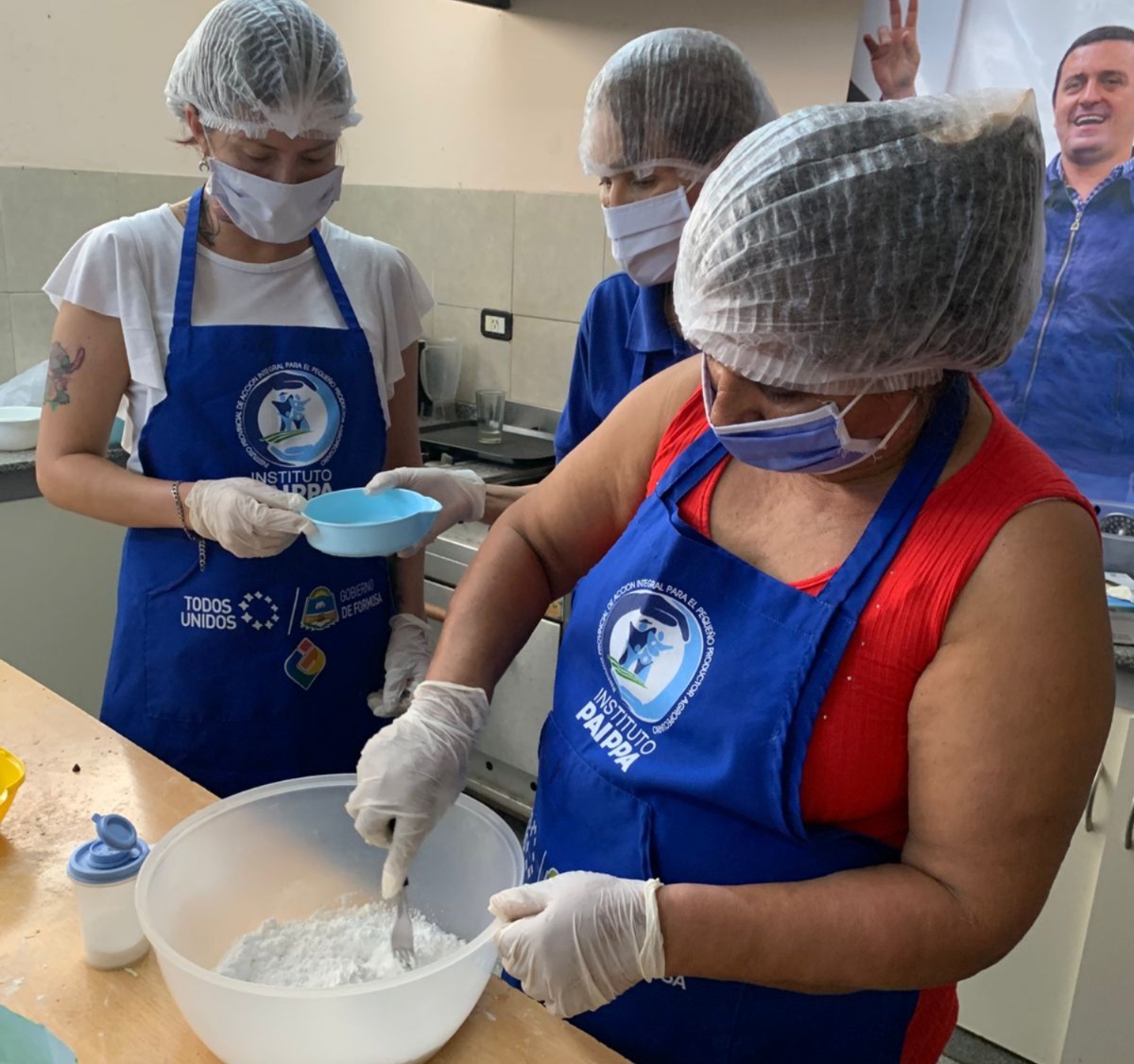 Pacientes de salud mental participaron de un taller de cocina navideña