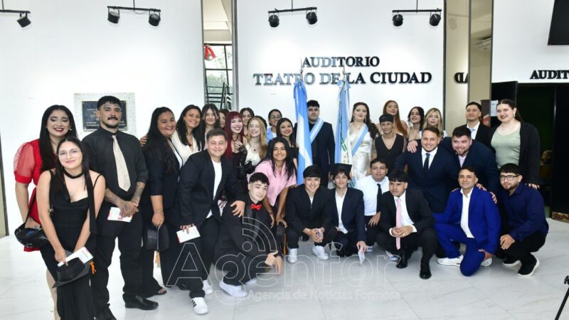 El ISA realiza los actos académicos de cierre, con nuevos egresados