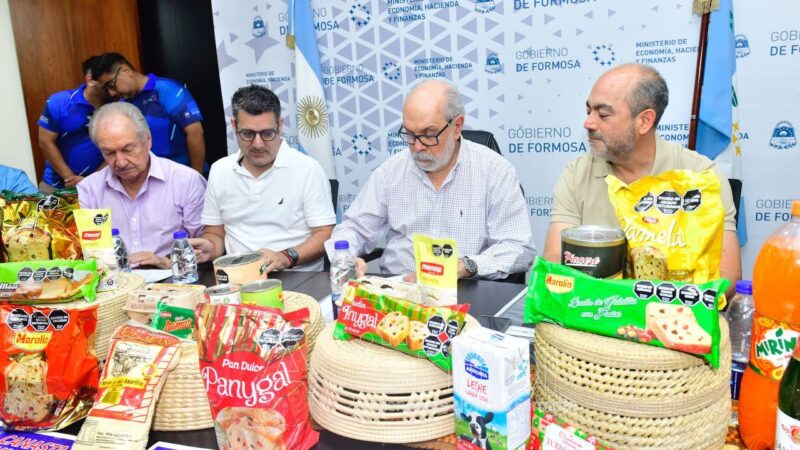 El Gobierno de Formosa y 28 comercios firmaron el acuerdo de precios para la Canasta Navideña