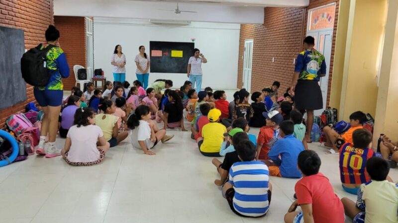 Diversión acompañada de aprendizaje continuo en las colonias de vacaciones