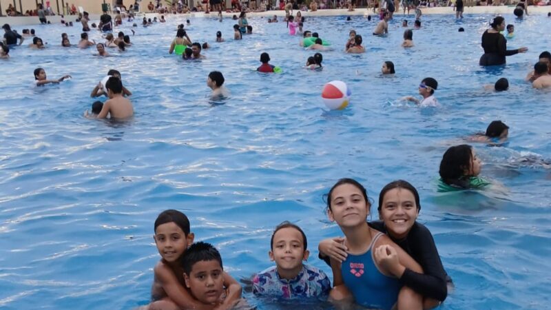 El Parque Acuático cerró otro fin de semana multitudinario