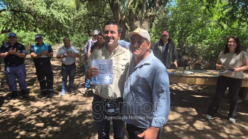 En el oeste, el Vicegobernador participó de la entrega de licencias de conducir
