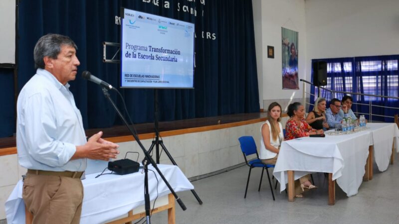 Formosa impulsa la transformación de la escuela secundaria: Se realizó el “Primer Encuentro de la Red de Escuelas Innovadoras”