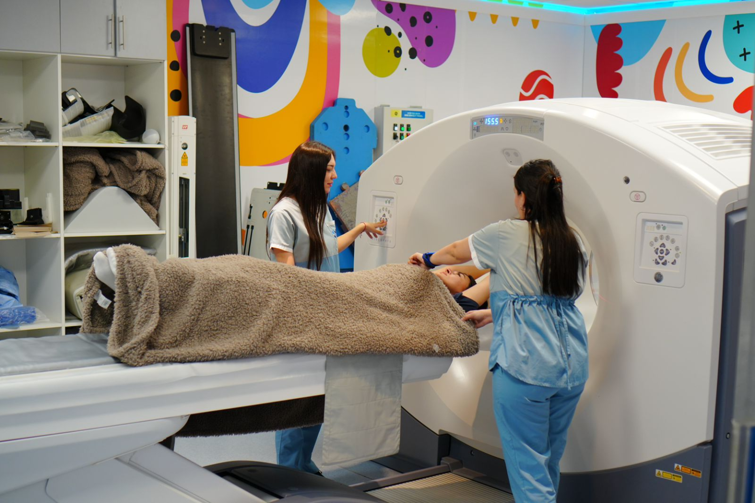 Insfrán anunció que Formosa avanza hacia la producción propia de insumos para el diagnóstico oncológico