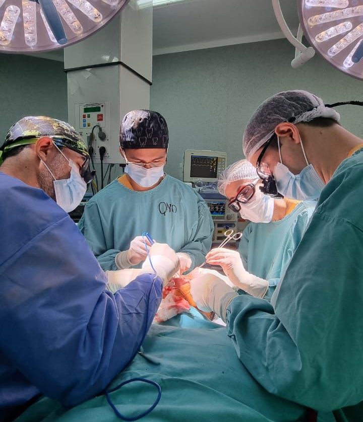 Cirugía oncológica con reconstrucción, un trabajo en equipo al servicio de la vida