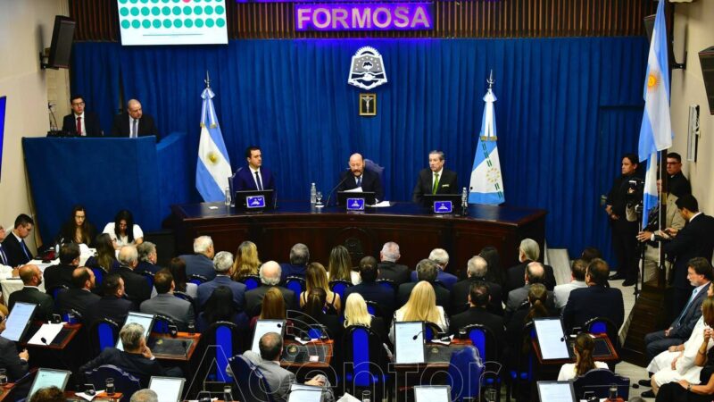 El gobernador Insfrán abrió las sesiones ordinarias de la Legislatura