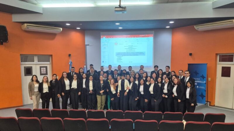 Un total de 36 residentes de Enfermería presentaron sus trabajos finales de investigación