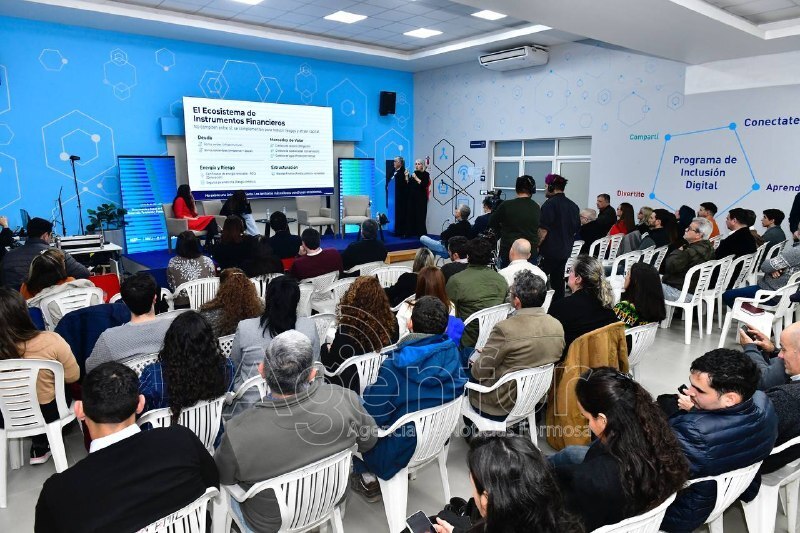 Se desarrolló en el CID una jornada para debatir sobre bioeconomía, mercados de carbono y financiamiento verde