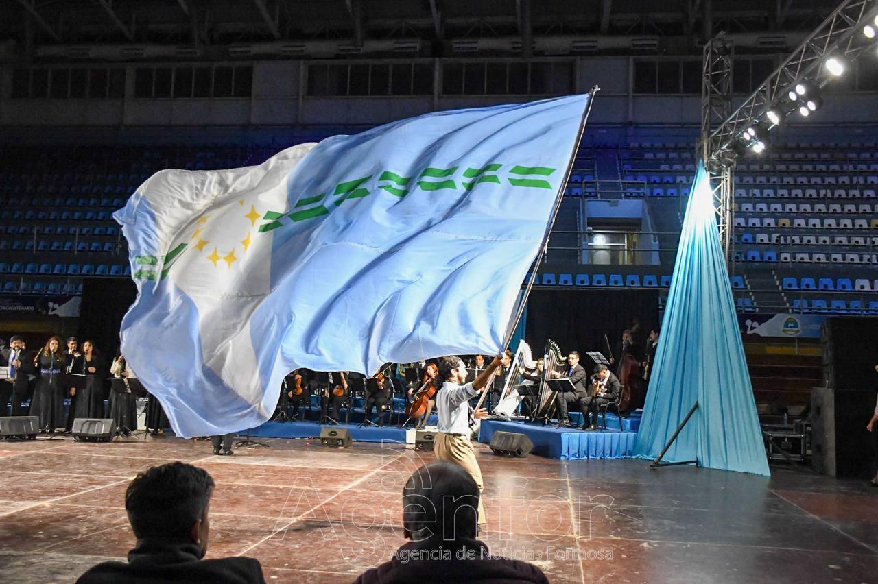 Con un sentido homenaje a Jorge Santander, se llevó a cabo la retreta “Historias de Sueños”