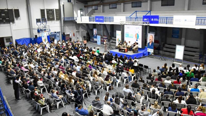 Siguen los encuentros para docentes de todos los niveles educativos en el ciclo de formación en educación digital
