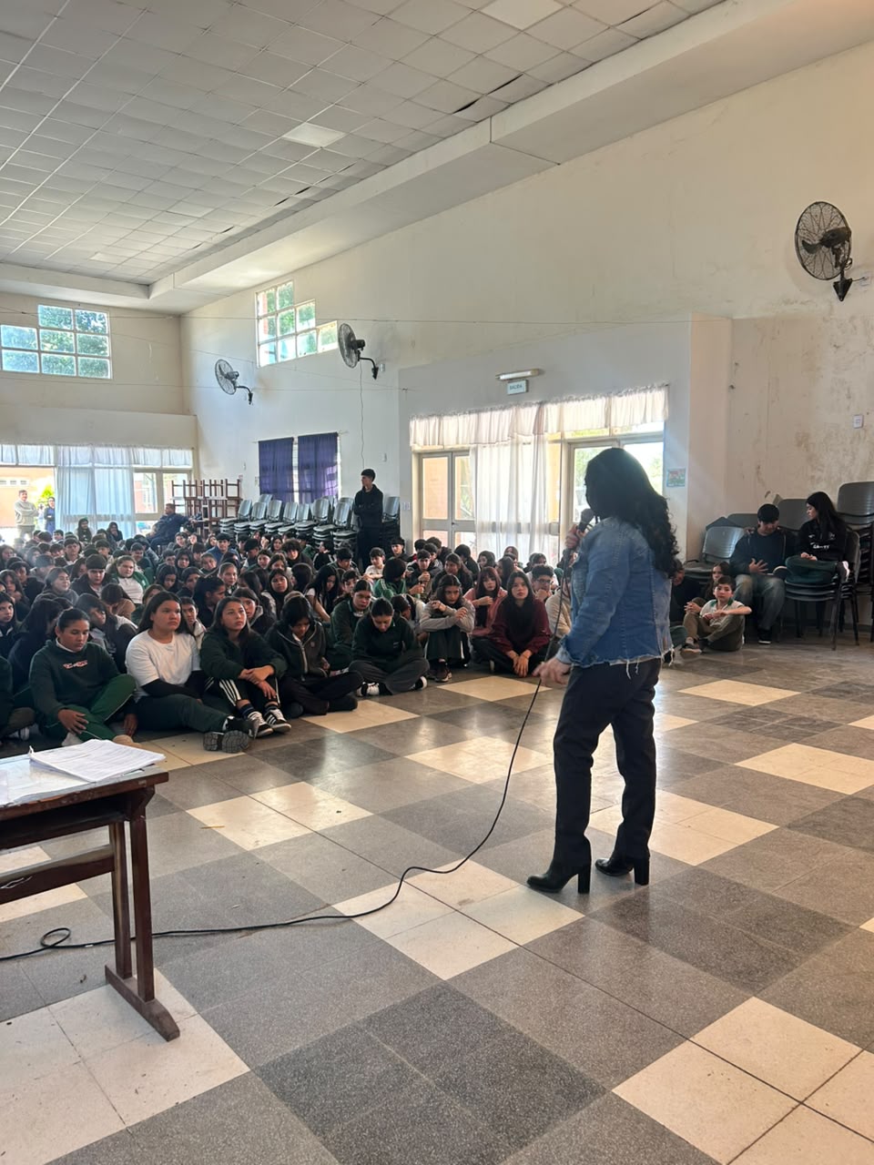 Jóvenes de la EPES N° 22 de Laguna Blanca participaron de una jornada sobre prevención del suicidio