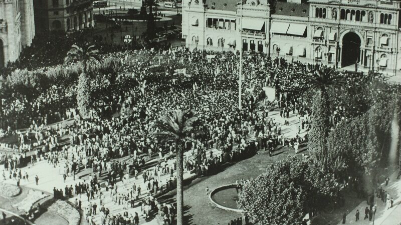 Insfrán conmemoró el 81° aniversario del Día de la Lealtad Peronista