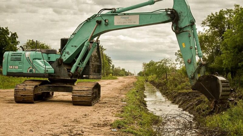 La Municipalidad de Pirané robustece los trabajos de limpieza y mantenimiento de desagües